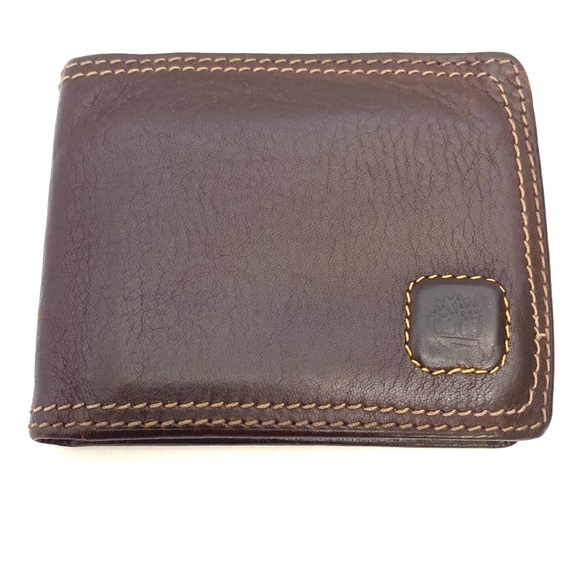 Timberland Other - Timberland Men's Walnut Brown Bi-Fold Wallet